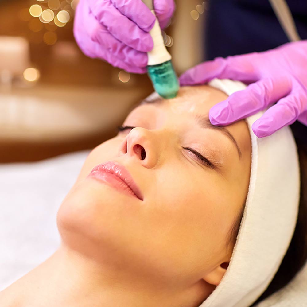 Hydro Dermabrasion Hydro-Luxx Facial Cottonwood and Sedona